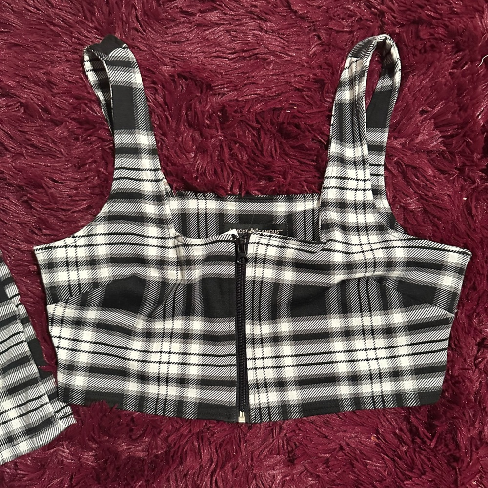 2 Piece Plaid Cropped Skirt Set - Picture 3 of 3